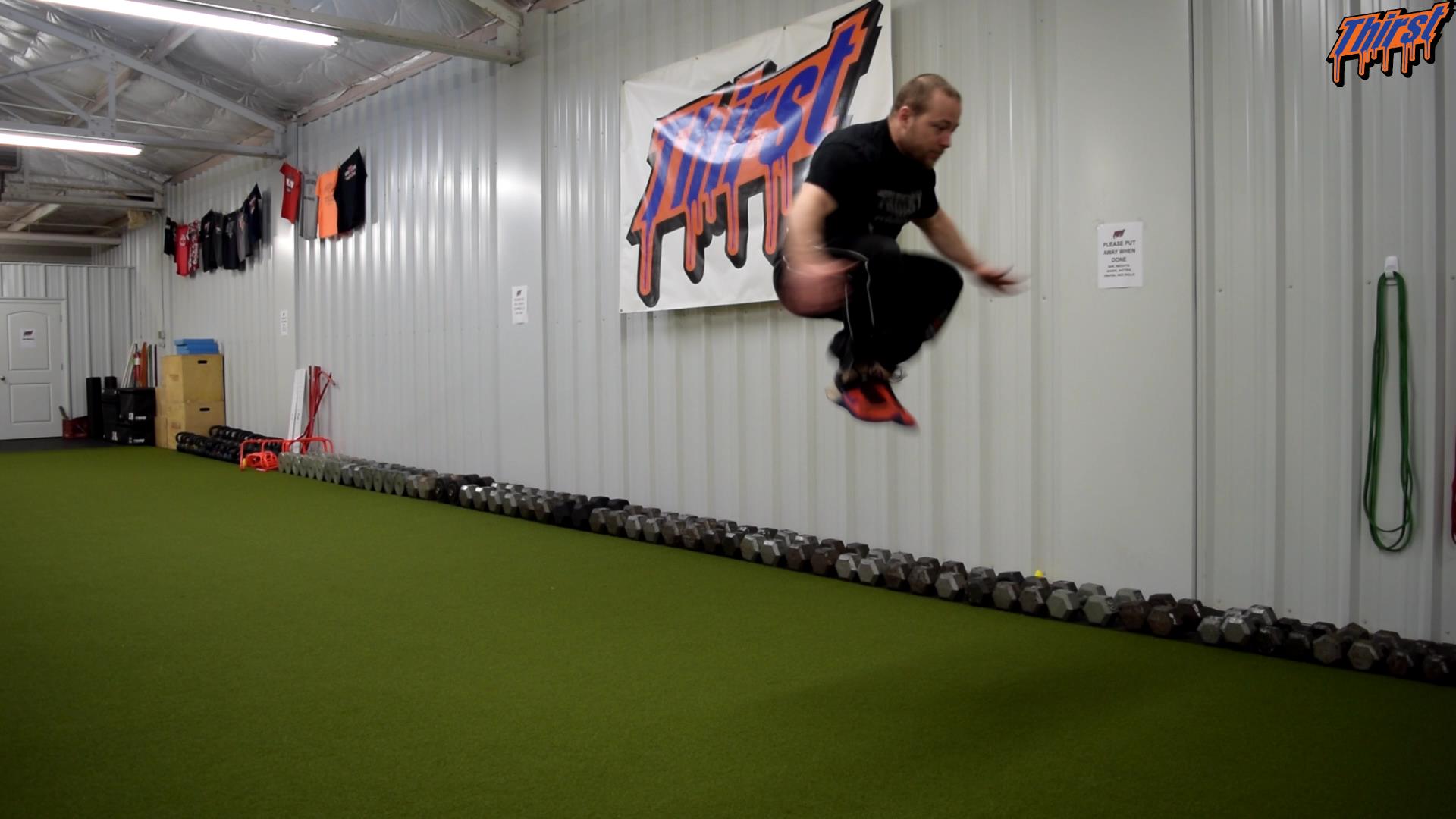 tuck jumps and hamstring strenght